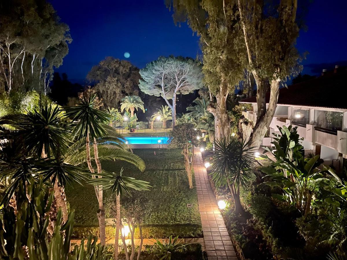 Puerto Banus Apartamento Duo Marbella Bagian luar foto